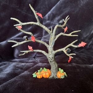 Halloween tree with face department 56